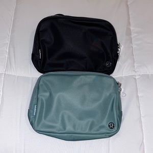 lululemon Everywhere Belt Bags — Large
